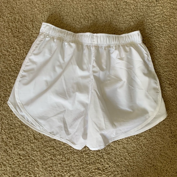 white Nike Tempo running shorts - Picture 2 of 5